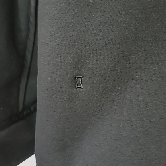 KIT & ACE Concordia Heavy Cape Cotton Wrap - Picture 7 of 8